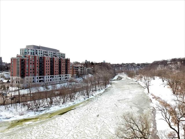 104 - 30 Old Mill Rd, Condo with 2 bedrooms, 2 bathrooms and 1 parking in Toronto ON | Image 2