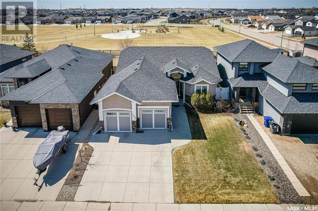 162 Flegel Ct, House detached with 4 bedrooms, 3 bathrooms and null parking in Saskatoon SK | Card Image
