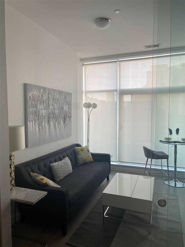 319 - 155 Yorkville Ave, Condo with 1 bedrooms, 1 bathrooms and 0 parking in Toronto ON | Image 6
