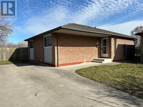 1497 Bayswater Crescent, Windsor, ON, N8S4K4 | Card Image