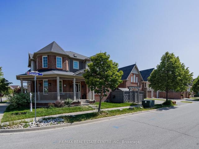 953 Gastle Way, House detached with 4 bedrooms, 5 bathrooms and 4 parking in Milton ON | Image 12