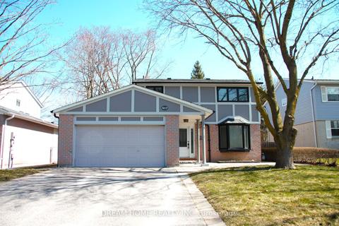 417 Borden Ave, Newmarket, ON, L3Y5C1 | Card Image