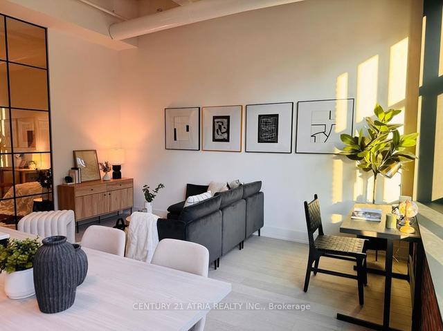 202 - 150 Logan Ave, Condo with 2 bedrooms, 2 bathrooms and 0 parking in Toronto ON | Image 5