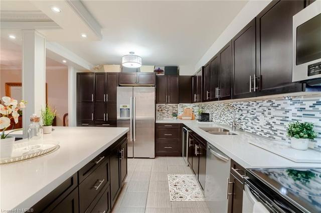 716 The West Mall, House attached with 1 bedrooms, 1 bathrooms and 1 parking in Toronto ON | Image 20