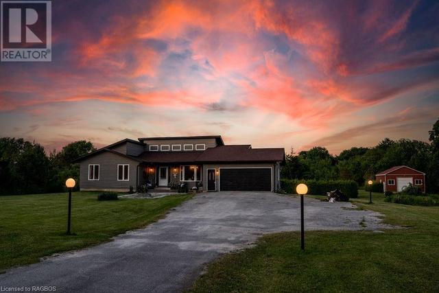 078539 11th Line, House detached with 6 bedrooms, 2 bathrooms and 14 parking in Meaford ON | Image 2