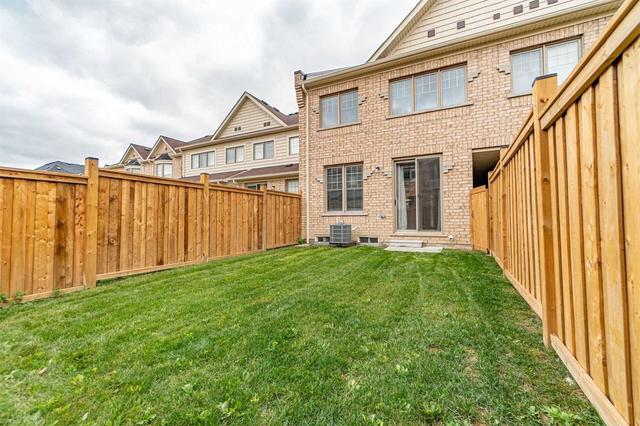 59 Davenfield Circ, House attached with 4 bedrooms, 3 bathrooms and 3 parking in Brampton ON | Image 33