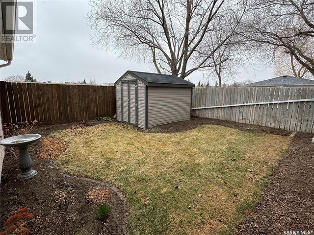 55 Paynter Crescent, House detached with 4 bedrooms, 2 bathrooms and null parking in Regina SK | Image 28