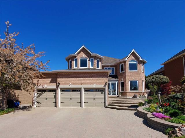 27 Touraine Dr, House detached with 4 bedrooms, 5 bathrooms and 9 parking in Markham ON | Image 1
