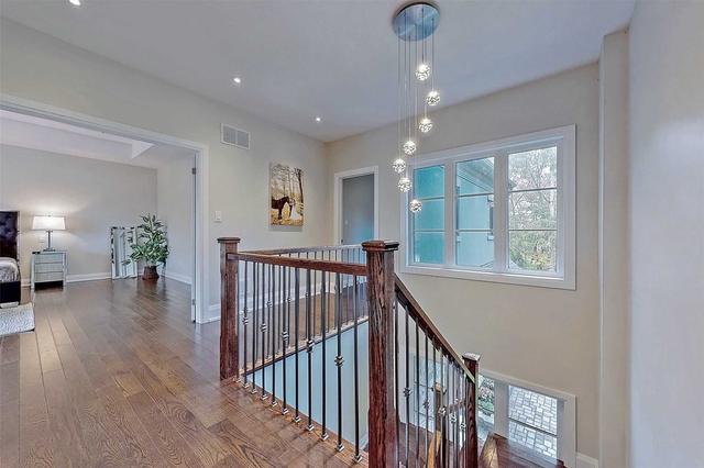 146 Colonel Danforth Tr, House detached with 4 bedrooms, 5 bathrooms and 6 parking in Toronto ON | Image 8