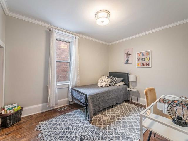 19 Malvern Ave, House semidetached with 3 bedrooms, 2 bathrooms and 0 parking in Toronto ON | Image 8