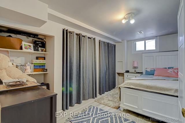 51 Santamonica Blvd, House semidetached with 3 bedrooms, 2 bathrooms and 3 parking in Toronto ON | Image 14