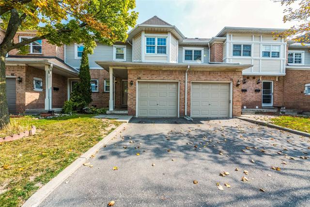 68 Wickstead Crt, Townhouse with 2 bedrooms, 4 bathrooms and 2 parking in Brampton ON | Image 1