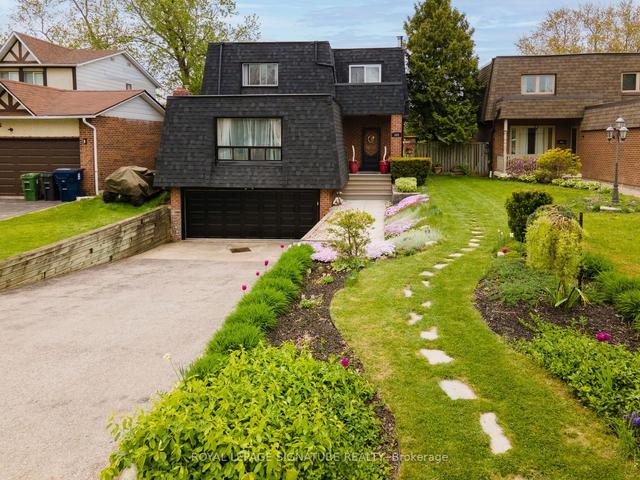 345 Lawson Rd, House detached with 3 bedrooms, 3 bathrooms and 6 parking in Toronto ON | Image 33