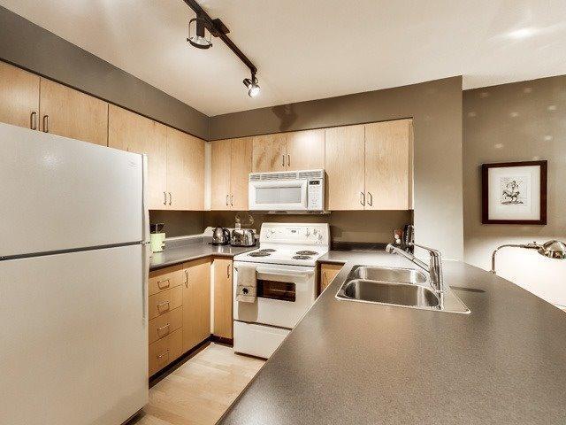 th21 - 208 Niagara St, Townhouse with 1 bedrooms, 1 bathrooms and 1 parking in Toronto ON | Image 10