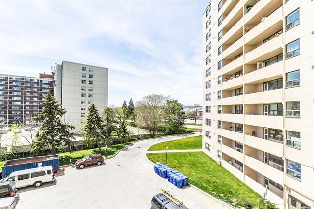 414 - 700 Dynes Road, Condo with 2 bedrooms, 1 bathrooms and null parking in Burlington ON | Image 33