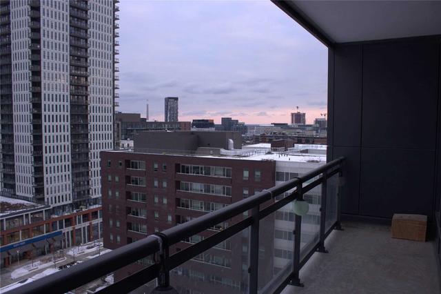 1112 - 225 Sackville St, Condo with 1 bedrooms, 1 bathrooms and 0 parking in Toronto ON | Image 6