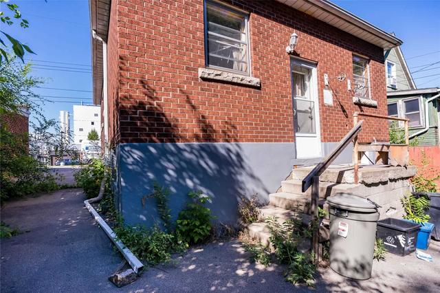 208 Burlington St E, House detached with 2 bedrooms, 1 bathrooms and 2 parking in Hamilton ON | Image 16