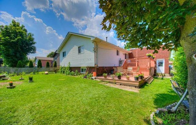 8 Kiev Blvd, House detached with 3 bedrooms, 2 bathrooms and 6 parking in Brantford ON | Image 24