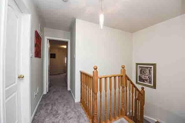 723 Horning St, House attached with 3 bedrooms, 4 bathrooms and 2 parking in Mississauga ON | Image 17