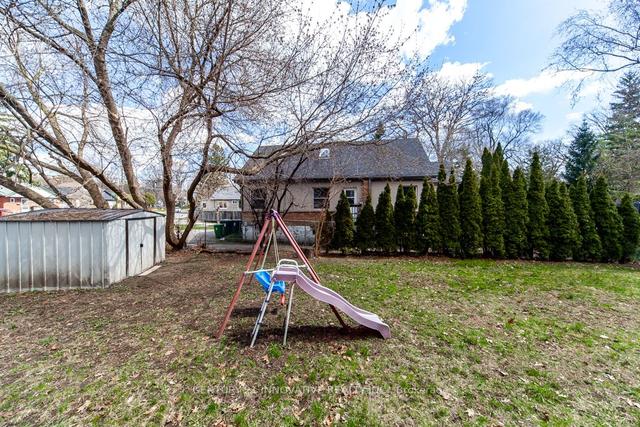135 Queensbury. Ave, House detached with 3 bedrooms, 3 bathrooms and 3 parking in Toronto ON | Image 19