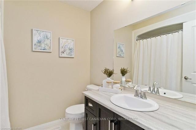 18 - 2040 Shore Rd, House attached with 3 bedrooms, 4 bathrooms and 2 parking in London ON | Image 25
