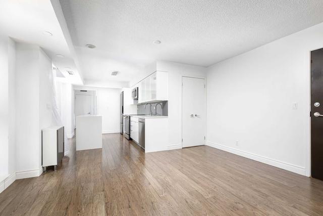 1209 - 76 Shuter St, Condo with 1 bedrooms, 1 bathrooms and 0 parking in Toronto ON | Image 17