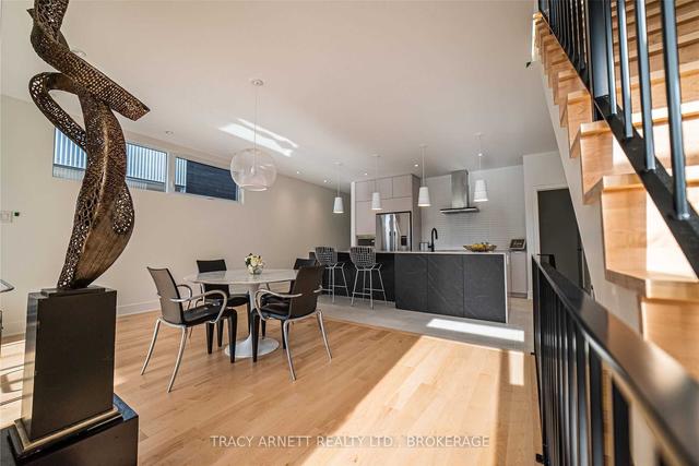 55 Poplar St, House attached with 3 bedrooms, 4 bathrooms and 1 parking in Ottawa ON | Image 4