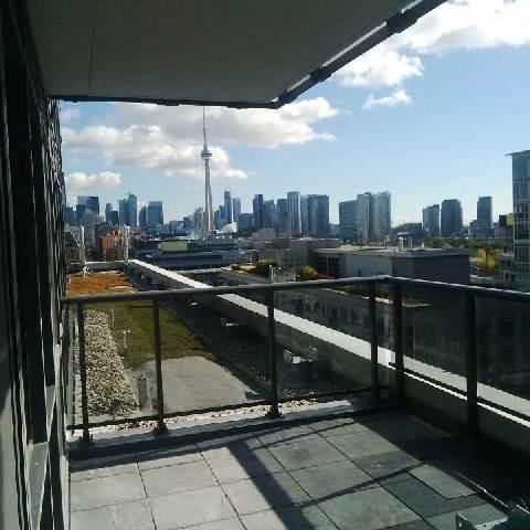 1112 - 1030 King St W, Condo with 1 bedrooms, 1 bathrooms and null parking in Toronto ON | Image 3