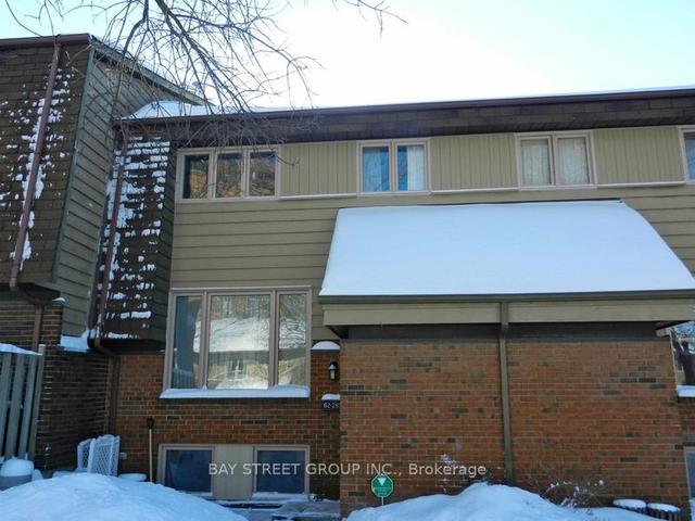62 - 2610 Draper Ave, Townhouse with 2 bedrooms, 2 bathrooms and 1 parking in Ottawa ON | Image 1
