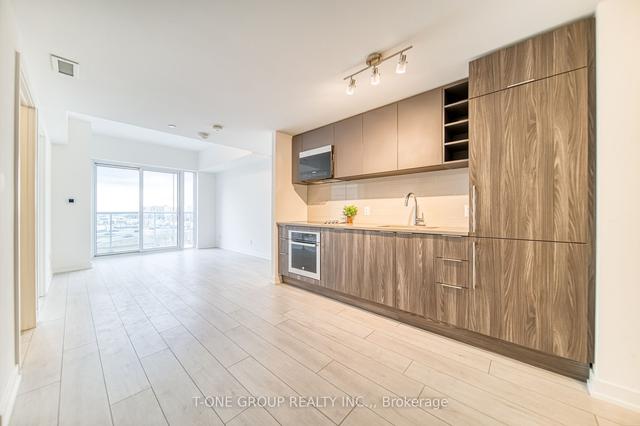 722 - 2033 Kennedy Rd, Condo with 3 bedrooms, 2 bathrooms and 1 parking in Toronto ON | Image 24