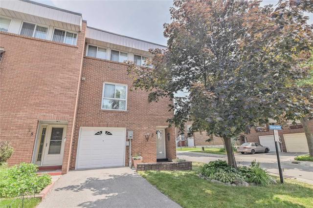 3 Sebastian Cabot Way, Townhouse with 3 bedrooms, 4 bathrooms and 1 parking in Toronto ON | Image 1