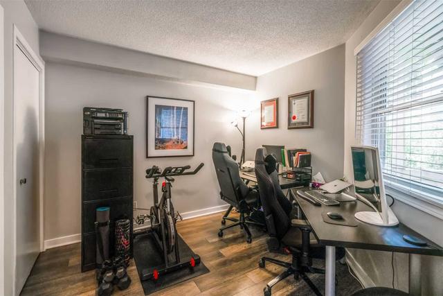 209 - 1220 Thorpe Rd, Townhouse with 2 bedrooms, 1 bathrooms and 2 parking in Burlington ON | Image 8
