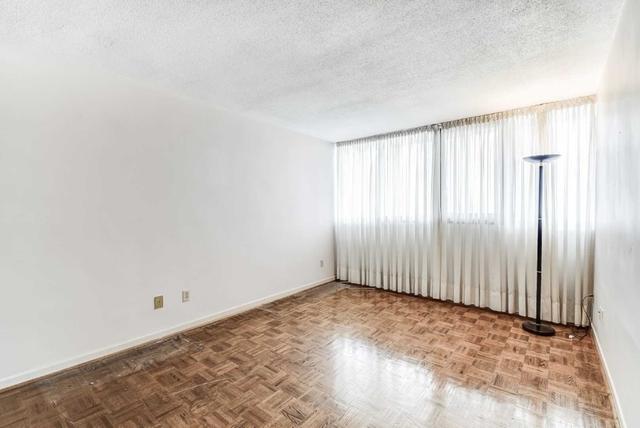 2510 - 1333 Bloor St, Condo with 3 bedrooms, 2 bathrooms and 1 parking in Mississauga ON | Image 19
