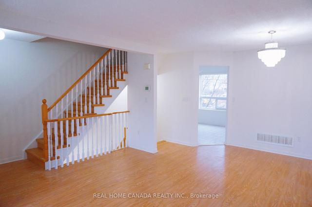54 - 80 Acorn Pl, Townhouse with 3 bedrooms, 2 bathrooms and 2 parking in Mississauga ON | Image 11