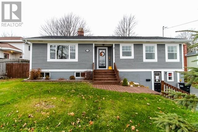 600 Topsail Road, House detached with 3 bedrooms, 1 bathrooms and null parking in St. John's NL | Card Image