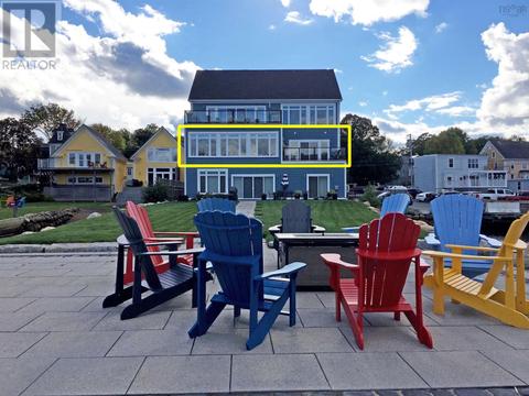 4 - 629 Main Street, Condo with 2 bedrooms, 2 bathrooms and null parking in Mahone Bay NS | Card Image