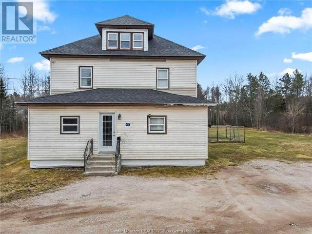 42 - 44 Connor St, House detached with 3 bedrooms, 3 bathrooms and null parking in Petitcodiac NB | Image 3