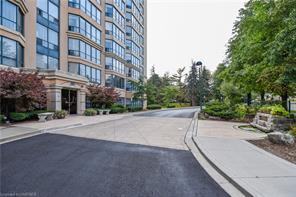 609 - 100 Millside Dr, Condo with 2 bedrooms, 0 bathrooms and 2 parking in Milton ON | Image 1