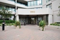 814 - 550 Webb Dr, Condo with 2 bedrooms, 1 bathrooms and 2 parking in Mississauga ON | Image 12
