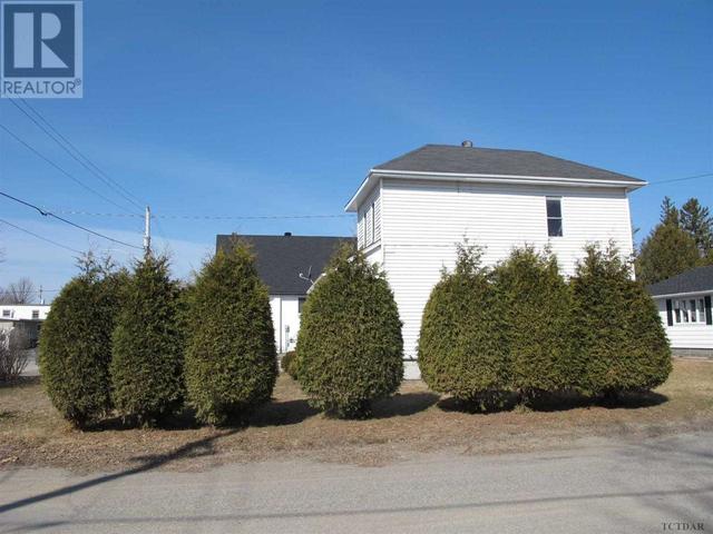 63 Elm Ave, House detached with 2 bedrooms, 2 bathrooms and 3 parking in Temiskaming Shores ON | Image 20