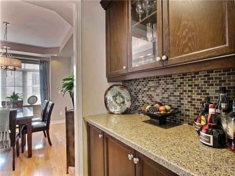 569 Sixteen Mile Dr, House attached with 3 bedrooms, 4 bathrooms and null parking in Oakville ON | Image 7