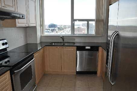 uph01 - 88 Times Ave, Condo with 3 bedrooms, 3 bathrooms and 2 parking in Markham ON | Image 5
