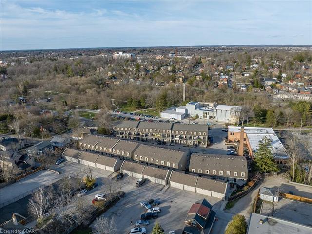 18 - 82a Cardigan Street, House attached with 2 bedrooms, 2 bathrooms and 4 parking in Guelph ON | Image 38