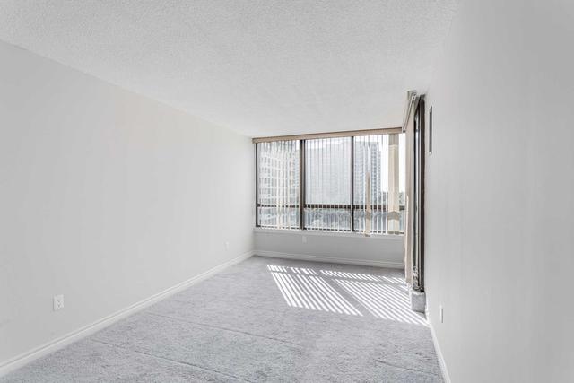704 - 255 Bamburgh Circ, Condo with 2 bedrooms, 2 bathrooms and 2 parking in Toronto ON | Image 11