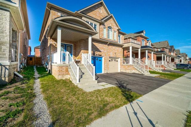 1053 Job Cres, House semidetached with 4 bedrooms, 3 bathrooms and 2 parking in Milton ON | Image 12
