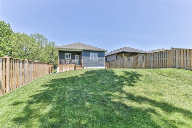 29 Sandy Court, House detached with 2 bedrooms, 2 bathrooms and null parking in Tillsonburg ON | Image 27