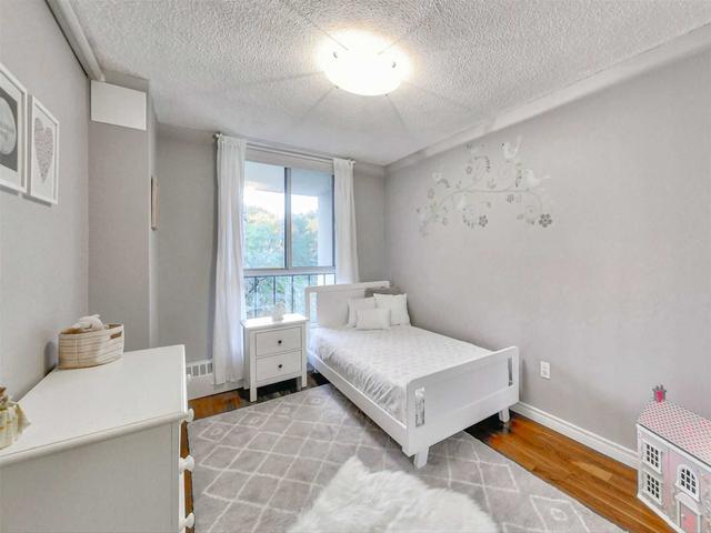 205 - 60 Southport St, Condo with 2 bedrooms, 2 bathrooms and 1 parking in Toronto ON | Image 14