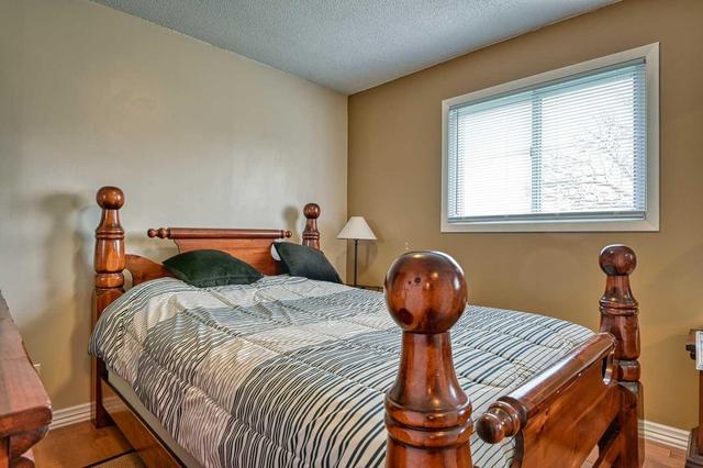 1692 Main St E, House detached with 2 bedrooms, 2 bathrooms and 4 parking in Hamilton ON | Image 10