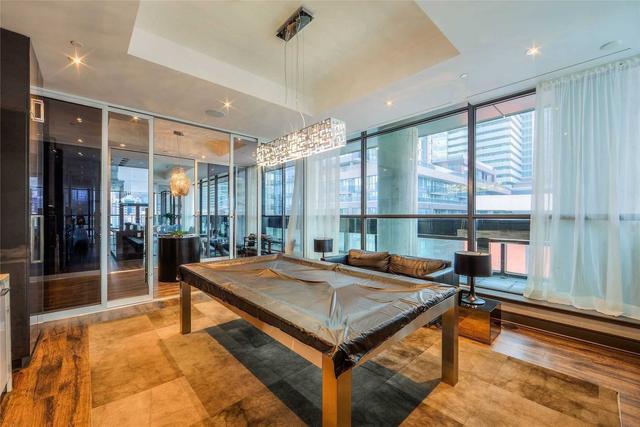 3812 - 290 Adelaide St W, Condo with 1 bedrooms, 1 bathrooms and 0 parking in Toronto ON | Image 8
