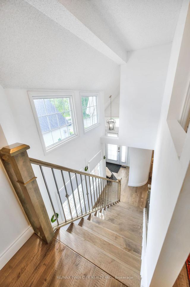 41 Quinte Cres, Condo with 2 bedrooms, 2 bathrooms and 4 parking in Kitchener ON | Image 13
